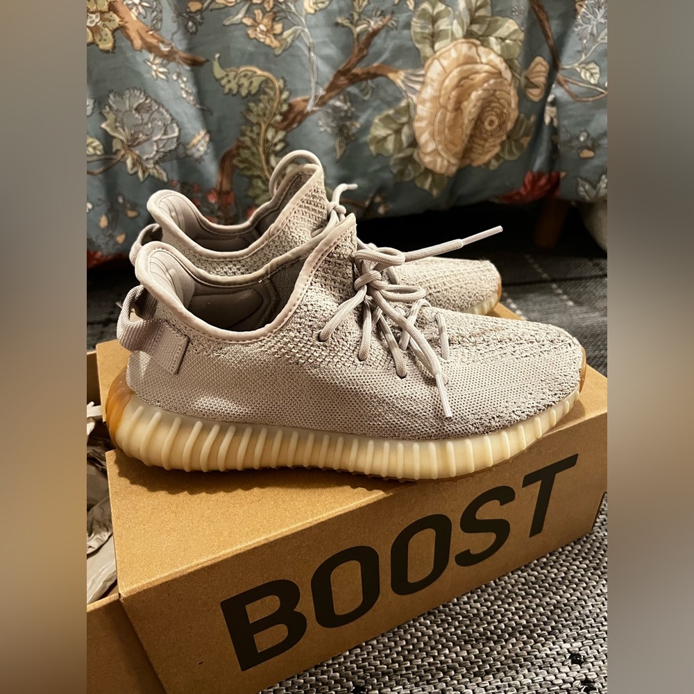 Adidas Yeezy Boost 350 V2 Sesame